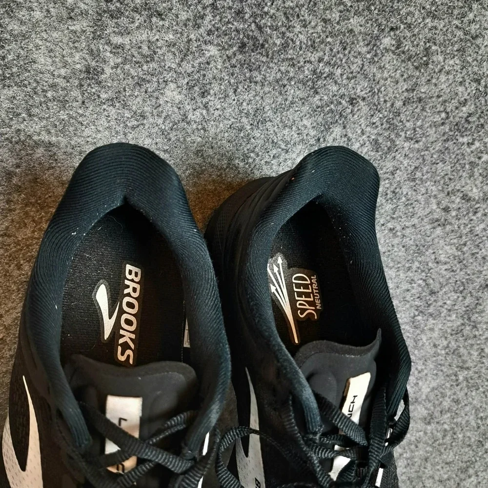 Brooks Men's Black Running Shoes with Reflective Silver Logo